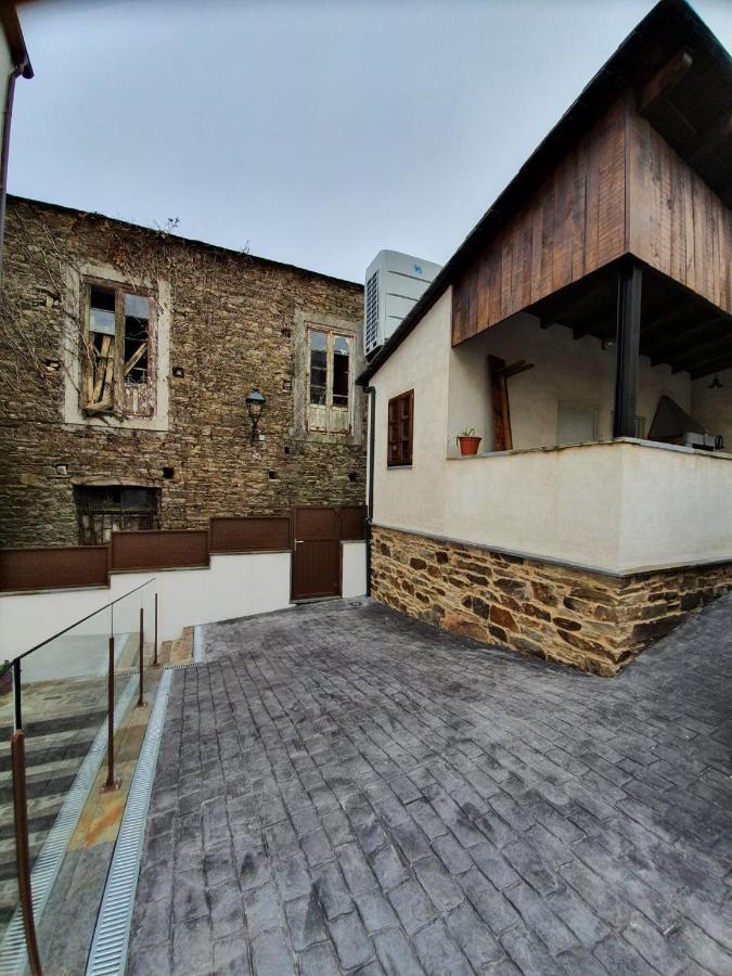 Albergue Casa Cuartel A Fonsagrada Exterior foto